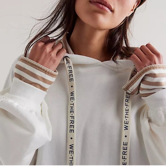 We The Free WE logo White Hoodie - Picture 2 of 10